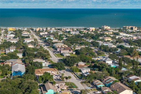 Villa ou maison à vendre à Cape Canaveral, Floride: 3 chambres, 117.06 m2 № 2430535 - photo 24
