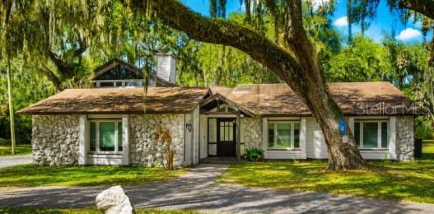 Casa en Kissimmee, Florida 6 dormitorios, 476.87 m2 № 2200635