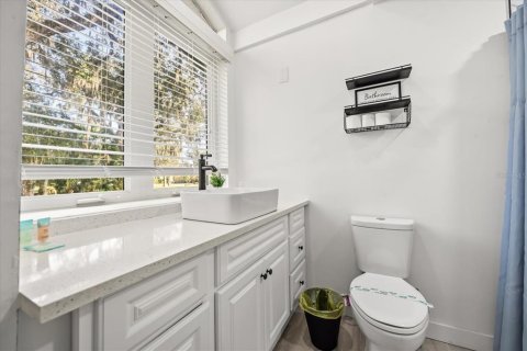 Casa en venta en Kissimmee, Florida, 6 dormitorios, 476.87 m2 № 2200635 - foto 13