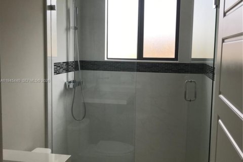 House in Homestead, Florida 5 bedrooms, 256.22 sq.m. № 2002703 - photo 10