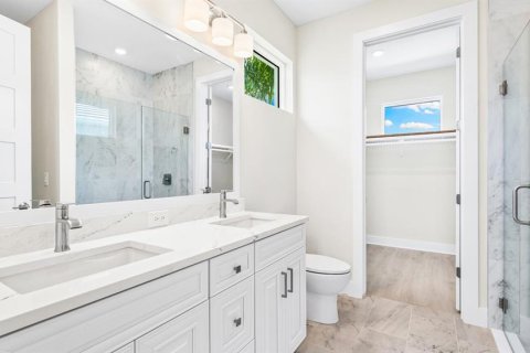 Condo in Bradenton, Florida, 1 bedroom  № 1913715 - photo 17