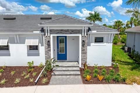 Condo in Bradenton, Florida, 1 bedroom  № 1913715 - photo 1