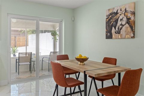 Villa ou maison à vendre à Tarpon Springs, Floride: 2 chambres, 86.03 m2 № 1618823 - photo 14