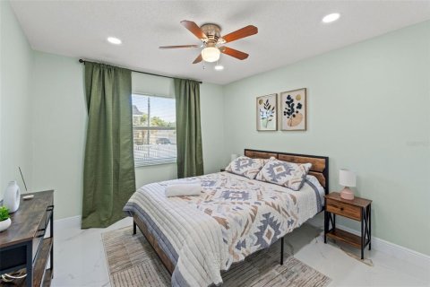 Villa ou maison à vendre à Tarpon Springs, Floride: 2 chambres, 86.03 m2 № 1618823 - photo 15