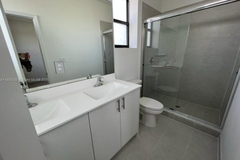 Villa ou maison à louer à Homestead, Floride: 3 chambres, 123.37 m2 № 1956404 - photo 12