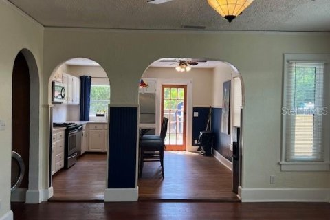 Villa ou maison à louer à Saint Petersburg, Floride: 3 chambres, 115.11 m2 № 2156430 - photo 8