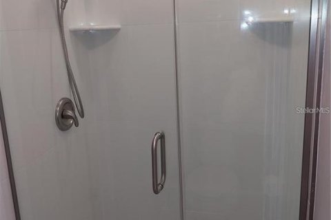 Condominio en alquiler en Sarasota, Florida, 2 dormitorios, 106.56 m2 № 2145142 - foto 18