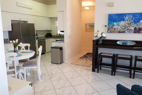Condominio en alquiler en Sarasota, Florida, 2 dormitorios, 106.56 m2 № 2145142 - foto 4