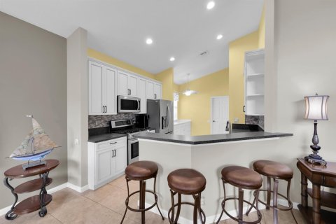 Villa ou maison à vendre à Port St. Lucie, Floride: 3 chambres, 142.98 m2 № 2414323 - photo 8