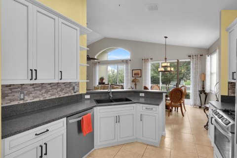 Villa ou maison à vendre à Port St. Lucie, Floride: 3 chambres, 142.98 m2 № 2414323 - photo 10