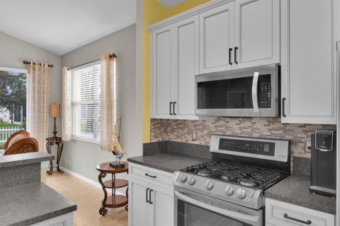 Villa ou maison à vendre à Port St. Lucie, Floride: 3 chambres, 142.98 m2 № 2414323 - photo 11
