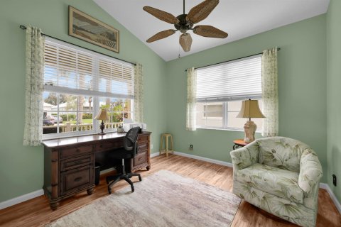 Villa ou maison à vendre à Port St. Lucie, Floride: 3 chambres, 142.98 m2 № 2414323 - photo 24