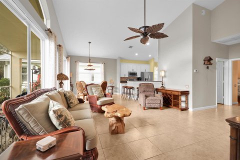 Villa ou maison à vendre à Port St. Lucie, Floride: 3 chambres, 142.98 m2 № 2414323 - photo 6