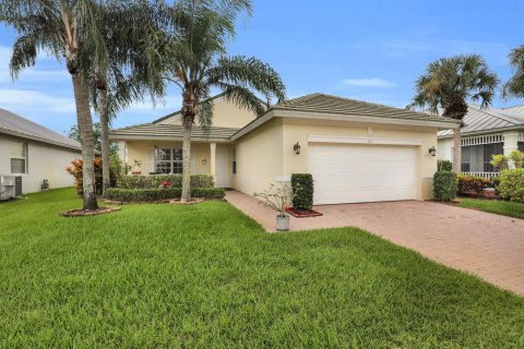 Villa ou maison à Port St. Lucie, Floride 3 chambres, 142.98 m2 № 2414323