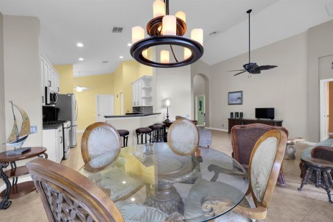 Villa ou maison à vendre à Port St. Lucie, Floride: 3 chambres, 142.98 m2 № 2414323 - photo 7