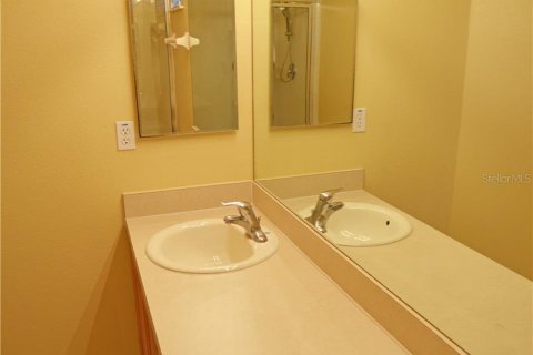 Condo in Orlando, Florida, 2 bedrooms  № 1801499 - photo 8