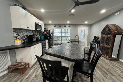 Casa en venta en New Port Richey, Florida, 3 dormitorios, 142.51 m2 № 1813354 - foto 3