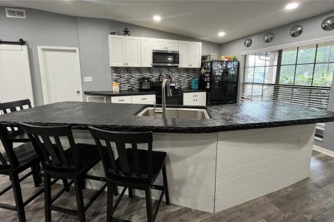 Casa en venta en New Port Richey, Florida, 3 dormitorios, 142.51 m2 № 1813354 - foto 2
