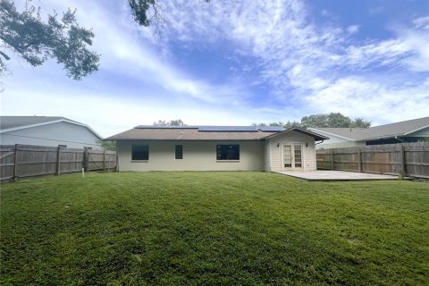 House in New Port Richey, Florida 3 bedrooms, 142.51 sq.m. № 1813354 - photo 23