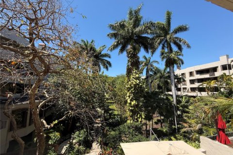 Copropriété à louer à Key Biscayne, Floride: 2 chambres, 159.79 m2 № 1862660 - photo 1
