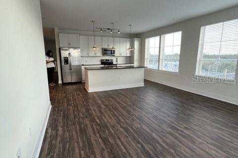 Apartamento en alquiler en Orlando, Florida, 3 dormitorios, 150.41 m2 № 861587 - foto 4