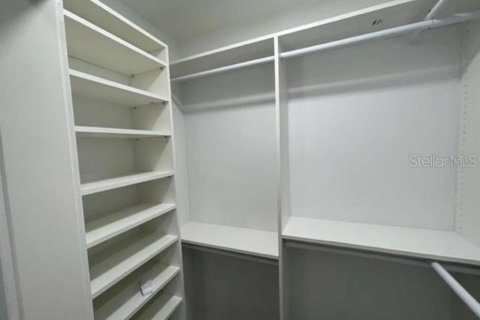 House in Tampa, Florida 2 bedrooms, 57.97 sq.m. № 2205745 - photo 7
