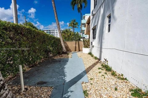 Appartement à louer à Miami Beach, Floride: 1 chambre, 69.68 m2 № 1955282 - photo 15