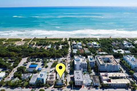 Appartement à louer à Miami Beach, Floride: 1 chambre, 69.68 m2 № 1955282 - photo 2