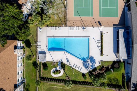 Condo in Orlando, Florida, 1 bedroom № 2275594 - photo 29
