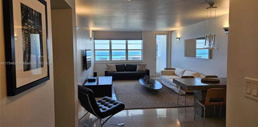 Condominio en Miami Beach, Florida, 1 dormitorio № 1864364