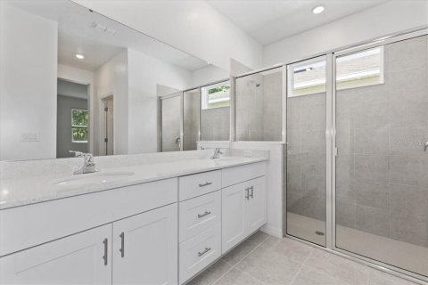 Casa en venta en Fruitland Park, Florida, 3 dormitorios, 159.14 m2 № 1783363 - foto 7