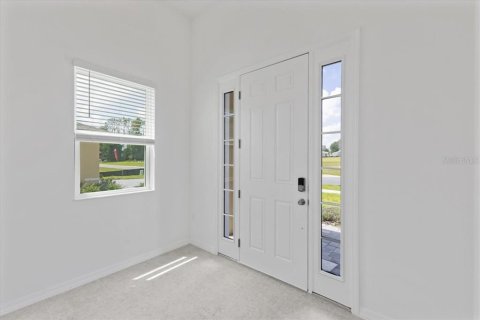 Casa en venta en Fruitland Park, Florida, 3 dormitorios, 159.14 m2 № 1783363 - foto 15
