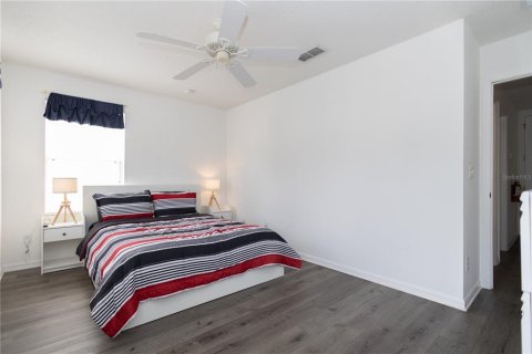 Villa ou maison à vendre à Davenport, Floride: 4 chambres, 236.9 m2 № 2304937 - photo 28