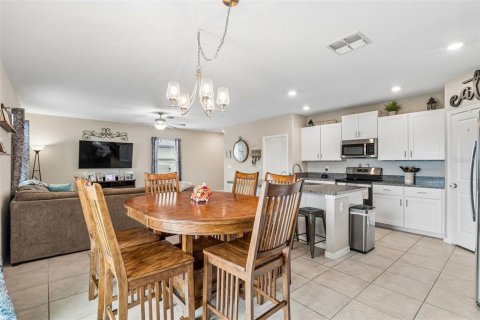 Casa en venta en New Port Richey, Florida, 4 dormitorios, 173.73 m2 № 2384229 - foto 16