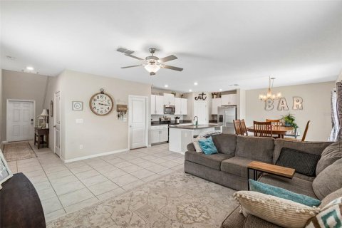 Casa en venta en New Port Richey, Florida, 4 dormitorios, 173.73 m2 № 2384229 - foto 10