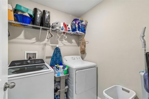 Casa en venta en New Port Richey, Florida, 4 dormitorios, 173.73 m2 № 2384229 - foto 27