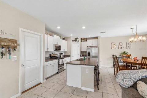 Casa en venta en New Port Richey, Florida, 4 dormitorios, 173.73 m2 № 2384229 - foto 14