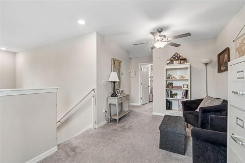 Casa en venta en New Port Richey, Florida, 4 dormitorios, 173.73 m2 № 2384229 - foto 17
