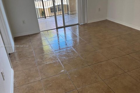 Condominio en alquiler en Pembroke Pines, Florida, 3 dormitorios, 123.56 m2 № 2024136 - foto 7