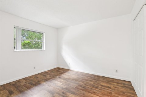 Appartement à louer à Oakland Park, Floride: 2 chambres, 55.74 m2 № 2176719 - photo 7