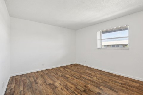 Appartement à louer à Oakland Park, Floride: 2 chambres, 55.74 m2 № 2176719 - photo 9