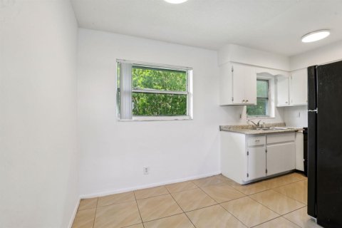 Appartement à louer à Oakland Park, Floride: 2 chambres, 55.74 m2 № 2176719 - photo 4