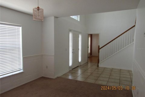 Casa en alquiler en Mascotte, Florida, 5 dormitorios, 285.4 m2 № 1826379 - foto 2