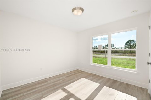 House in Sebring, Florida 4 bedrooms, 154.68 sq.m. № 2068686 - photo 20