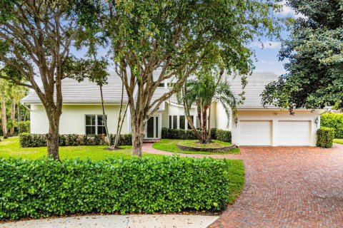 House in Boca Raton, Florida 5 bedrooms, 511.89 sq.m. № 2295868