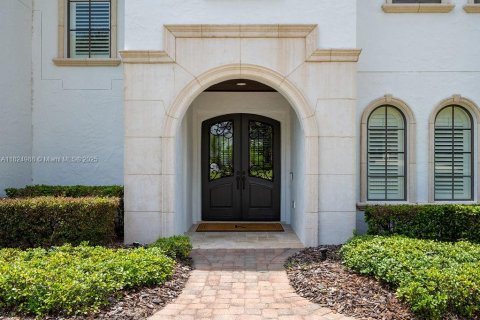 House in Winter Park, Florida 5 bedrooms, 676.14 sq.m. № 1802655 - photo 7