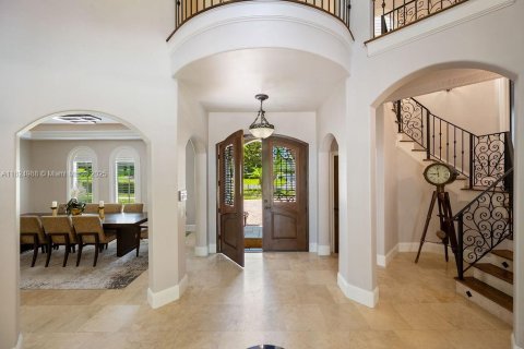 House in Winter Park, Florida 5 bedrooms, 676.14 sq.m. № 1802655 - photo 8
