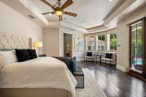 House in Winter Park, Florida 5 bedrooms, 676.14 sq.m. № 1802655 - photo 18