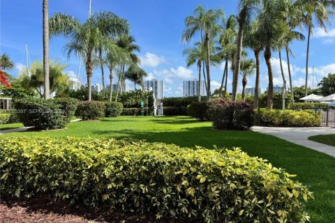 Copropriété à vendre à Aventura, Floride: 2 chambres № 2248508 - photo 7