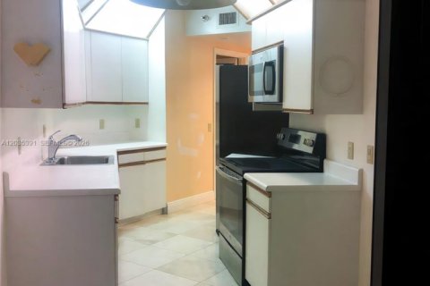 Copropriété à vendre à Aventura, Floride: 2 chambres № 2248508 - photo 15